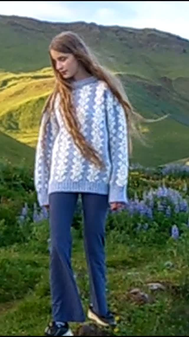 #sumarsólstöður #jónsmessa ☀️ 💜 The brightest days…